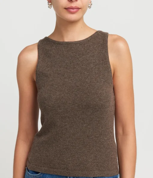 Chloe Sleeveless Tank in Rye