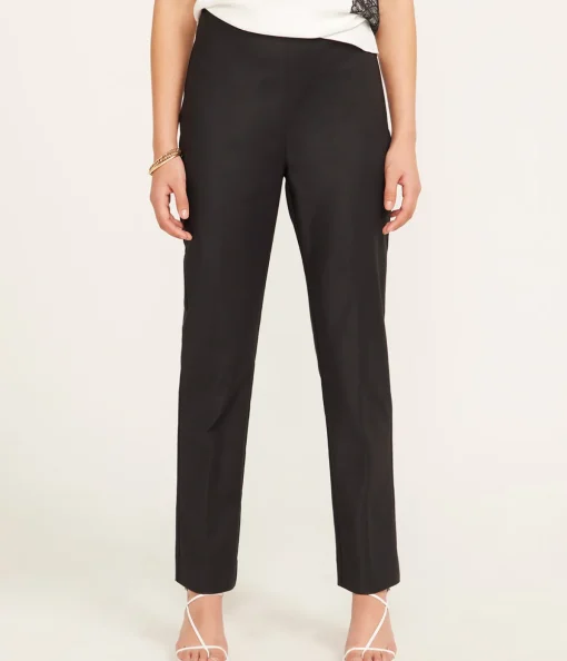 Cigarette Leg Trousers in Black