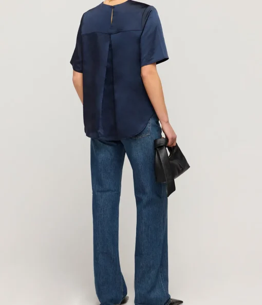 Denise Short Sleeve Top in Salute