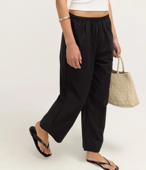 Ease Trouser in Black