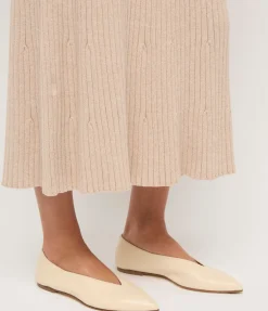 Moa Leather Flat in Creamy