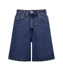 Relaxed Jean Short in Heritage Blue